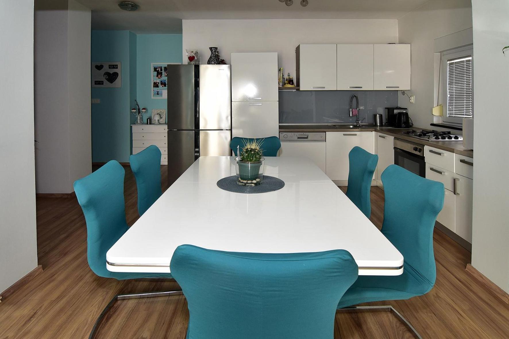 Lanasara Apartment